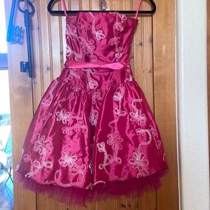 Cache Pink Girly Strapless Prom Dress